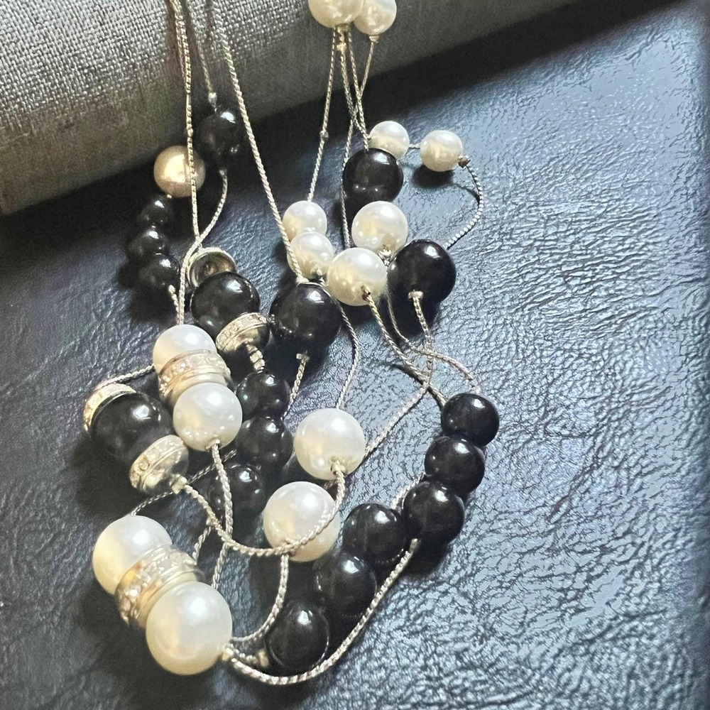 Ann Taylor 84" Long Black White Faux Pearl Crystal‎ Rope Necklace Classic Y2K